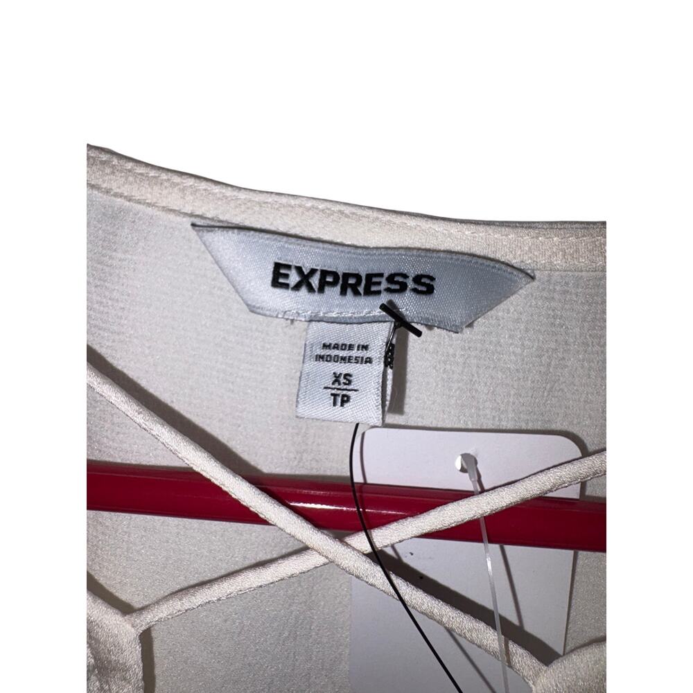 Express Top - Picture 4 of 4